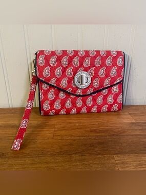 Vera Bradley Turnlock Wristlet Wallet (Red Bandana Paisley)